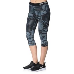 NIKE PRO Patchwork Training Capri